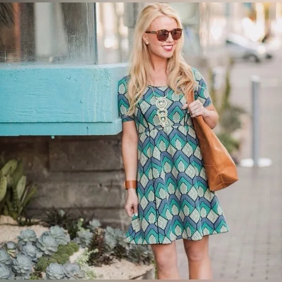 Anthropologie HD In Paris Hollyhock Dress Blue Pixel Print A-Line Short Sleeve M - Picture 1 of 6